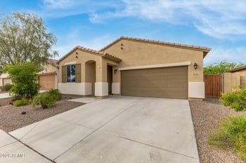 17774 Via De Luna Dr, Surprise, AZ 85387