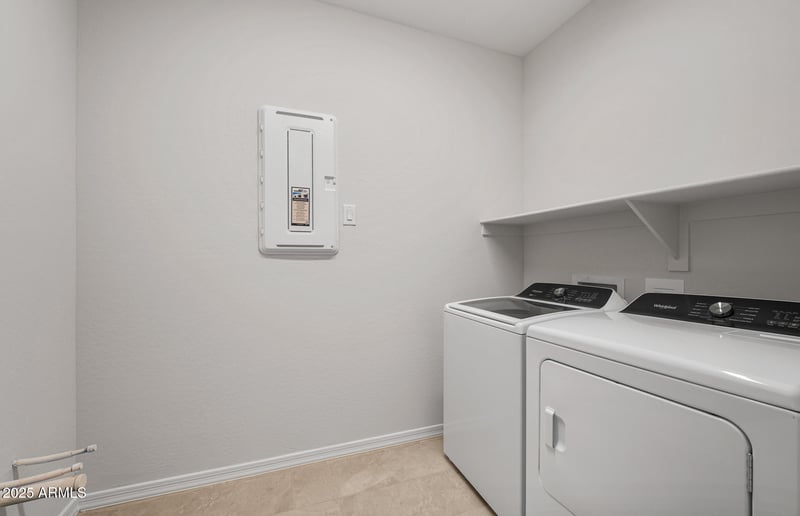 17782 Getty Dr, Goodyear, AZ 85338