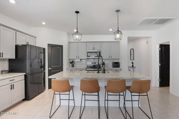 17790 Villa Chula Ln, Surprise, AZ 85387