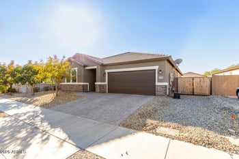 17791 Buchanan St, Goodyear, AZ 85338