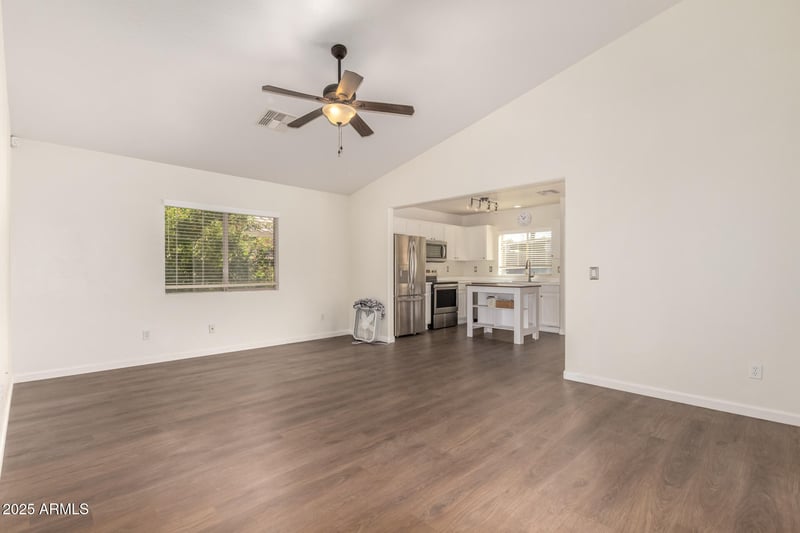 17791 Calavar Rd, Surprise, AZ 85388