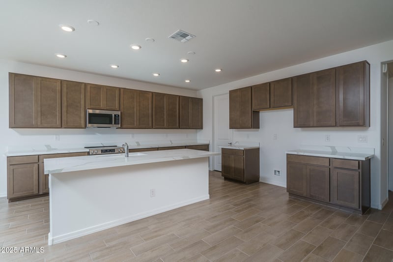 17793 Southgate Ave, Goodyear, AZ 85338