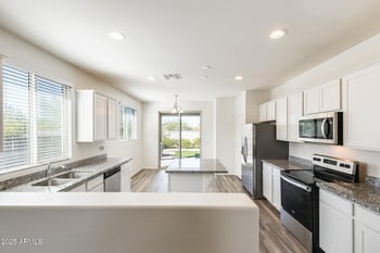 17794 Paraiso Dr, Surprise, AZ 85387