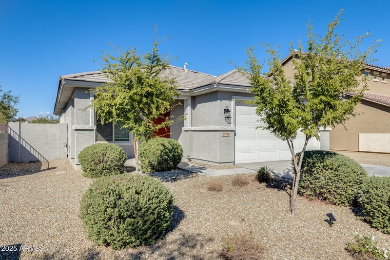 17794 Paraiso Dr, Surprise, AZ 85387