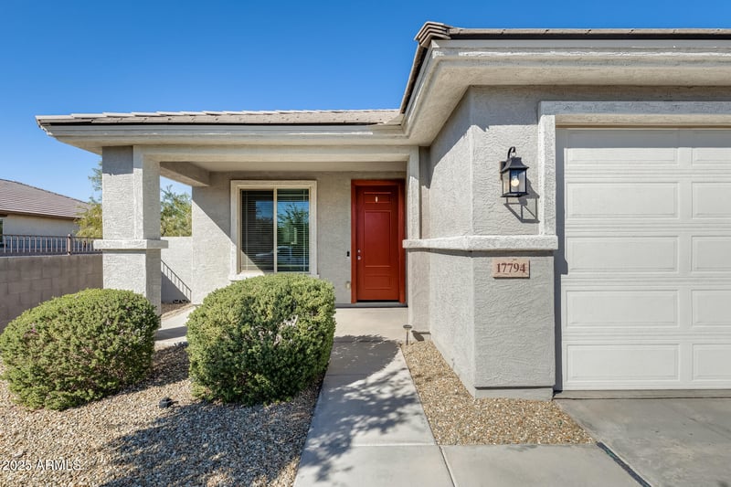 17794 Paraiso Dr, Surprise, AZ 85387