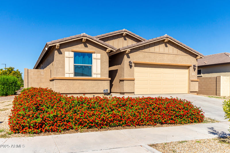 17796 Robin Ln, Surprise, AZ 85387