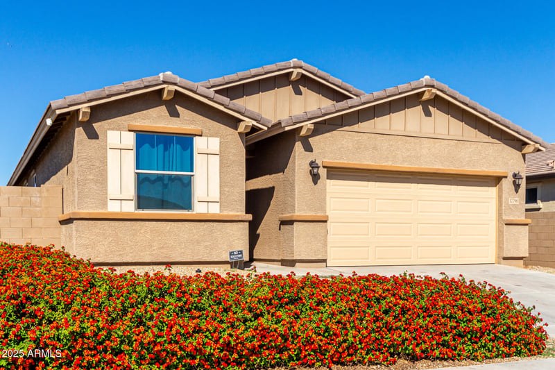 17796 Robin Ln, Surprise, AZ 85387