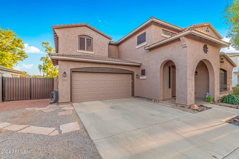 17797 Carmen Dr, Surprise, AZ 85388
