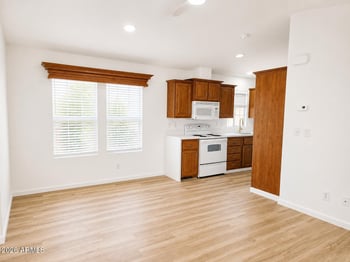 17801 16th St, Phoenix, AZ 85022