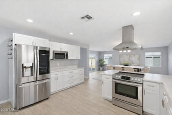 17802 41st Ave, Glendale, AZ 85308