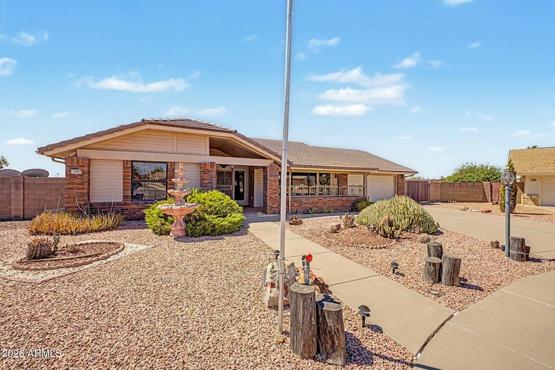 17803 N 136th Ct, Sun City West, AZ 85375