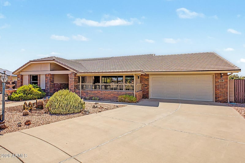 17803 N 136th Ct, Sun City West, AZ 85375