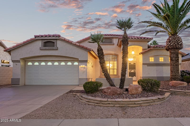 17806 Becke Ln, Surprise, AZ 85374