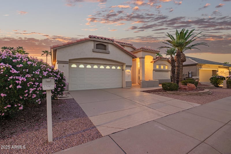 17806 Becke Ln, Surprise, AZ 85374