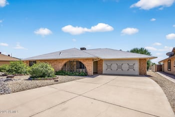 17807 125th Dr, Sun City West, AZ 85375