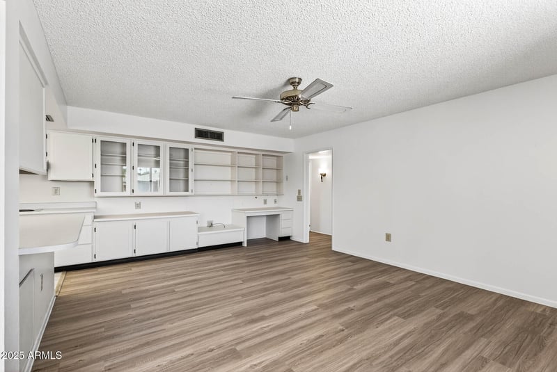 17807 125th Dr, Sun City West, AZ 85375