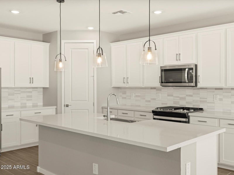 17807 Pierson St, Goodyear, AZ 85395