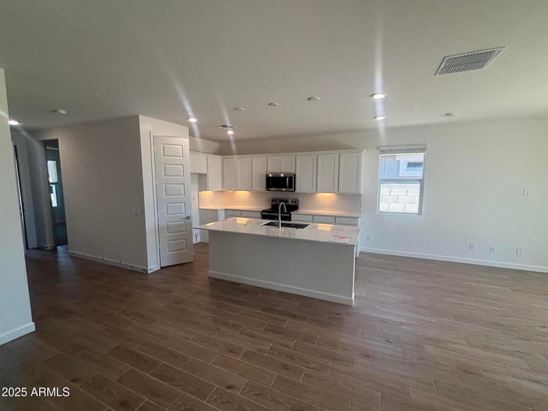 17807 Vogel Ave, Waddell, AZ 85355