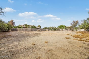 17807 Stella Ln, Waddell, AZ 85355