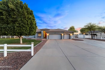 17809 Claremont St, Waddell, AZ 85355