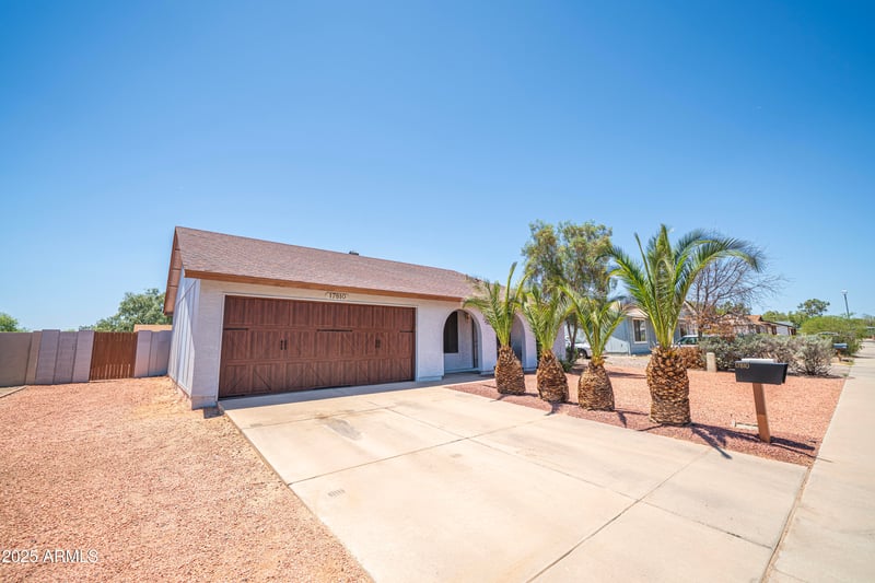 17810 34th Pl, Phoenix, AZ 85032