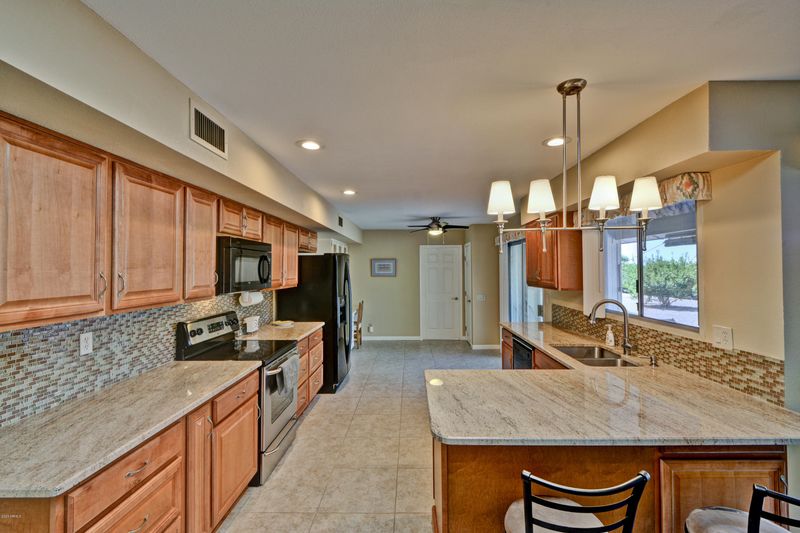 17810 N 130th Dr, Sun City West, AZ 85375