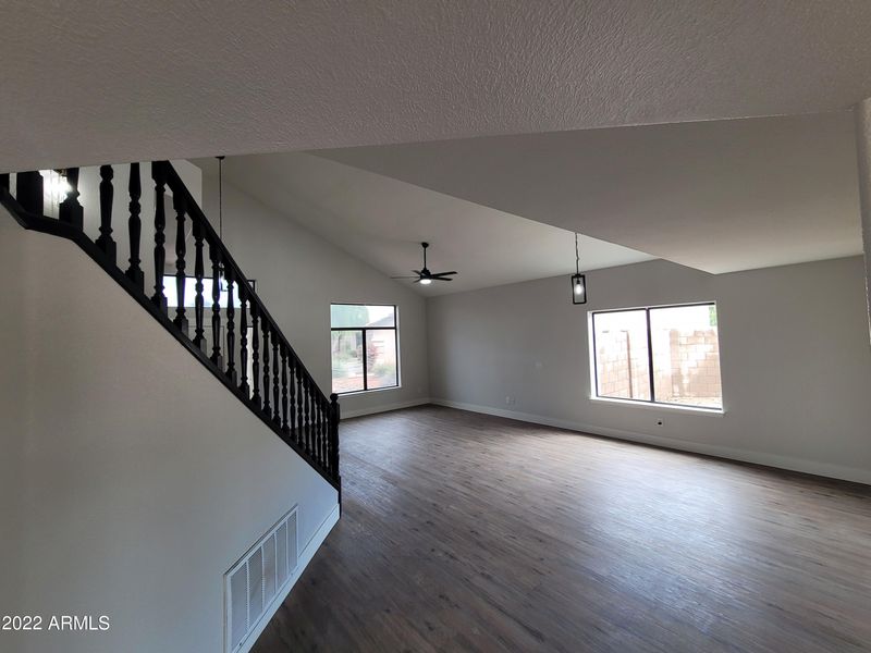 17810 N 54th Dr, Glendale, AZ 85308