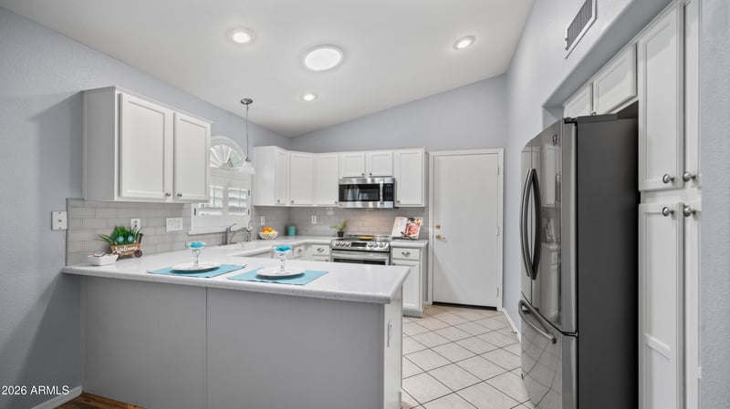 17810 Phoenician Dr, Surprise, AZ 85374