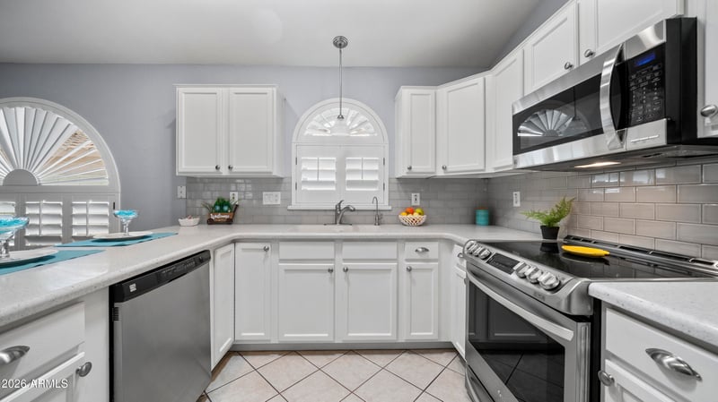17810 Phoenician Dr, Surprise, AZ 85374