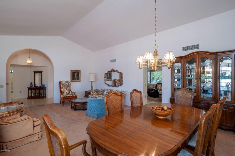 17811 N 137th Dr, Sun City West, AZ 85375