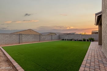 17813 Pinnacle Vista Dr, Surprise, AZ 85387