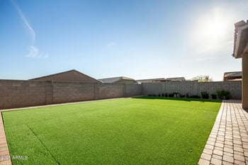 17813 Pinnacle Vista Dr, Surprise, AZ 85387