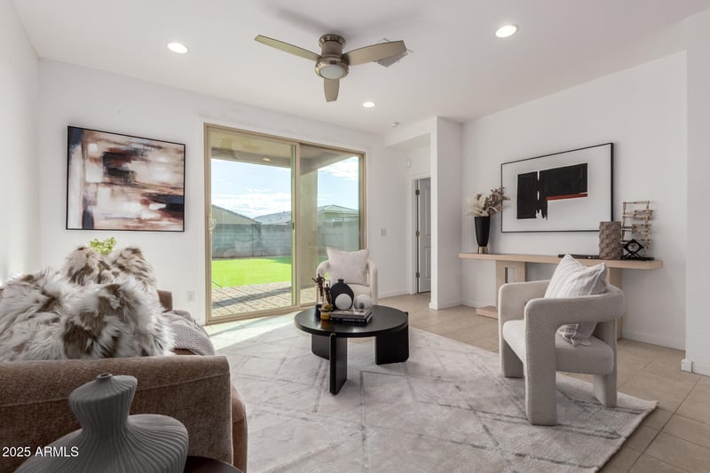17813 Pinnacle Vista Dr, Surprise, AZ 85387
