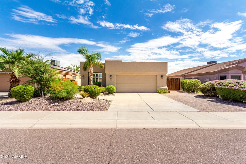 17815 41 Pl, Phoenix, AZ 85032