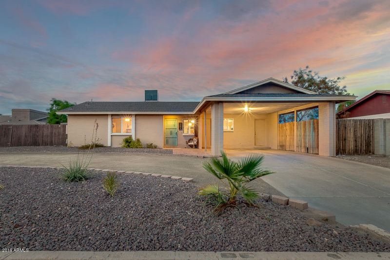 17815 N 8th Dr, Phoenix, AZ 85023