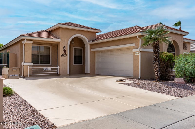 17817 Arizona Dr, Surprise, AZ 85374
