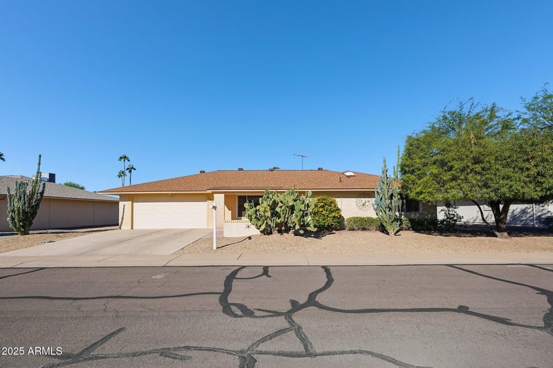 17818 Buntline Dr, Sun City West, AZ 85375