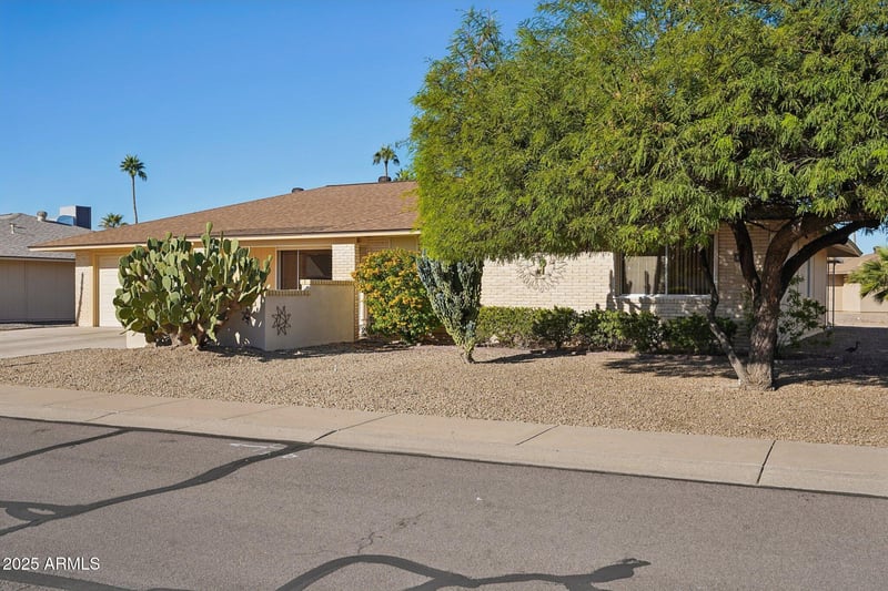 17818 Buntline Dr, Sun City West, AZ 85375