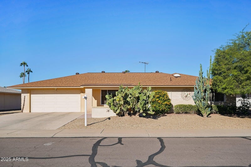 17818 Buntline Dr, Sun City West, AZ 85375