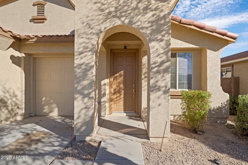 17818 Lincoln St, Goodyear, AZ 85338