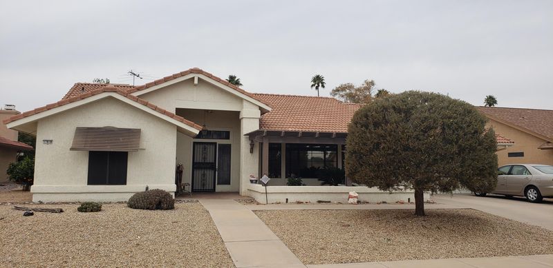 17818 N 137th Dr, Sun City West, AZ 85375