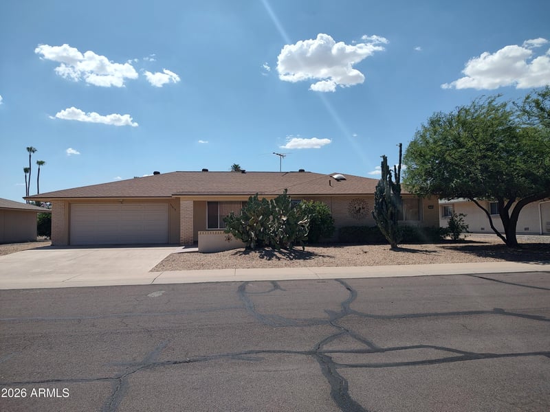 17818 Buntline Dr, Sun City West, AZ 85375