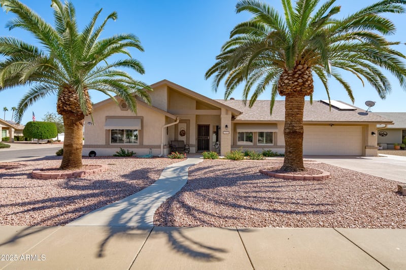 17819 136th Ct, Sun City West, AZ 85375