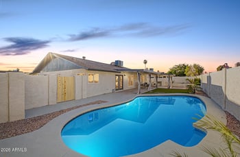 17819 57th Dr, Glendale, AZ 85308