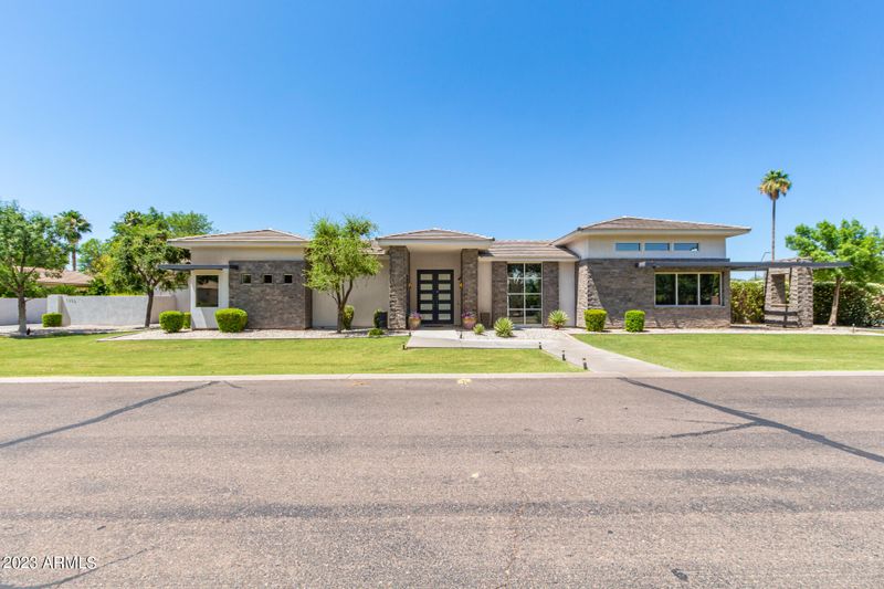 1782 E Carver Rd, Tempe, AZ 85284