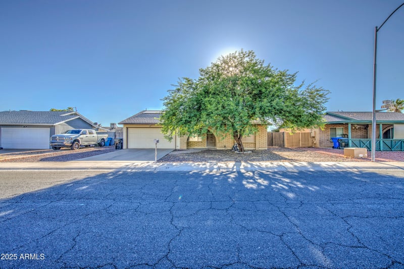 17820 29th Ave, Phoenix, AZ 85053