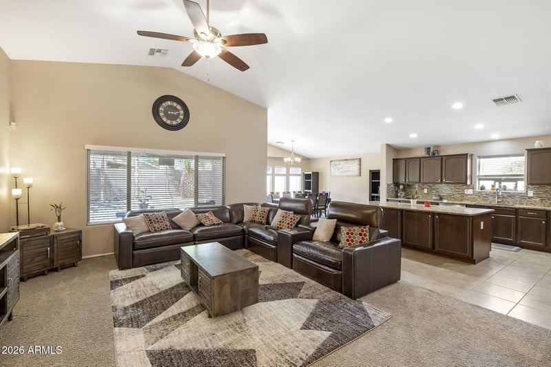 17820 Charter Oak Rd, Surprise, AZ 85388
