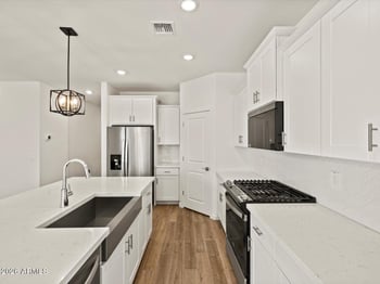 17824 W Washington St, Goodyear, AZ 85338