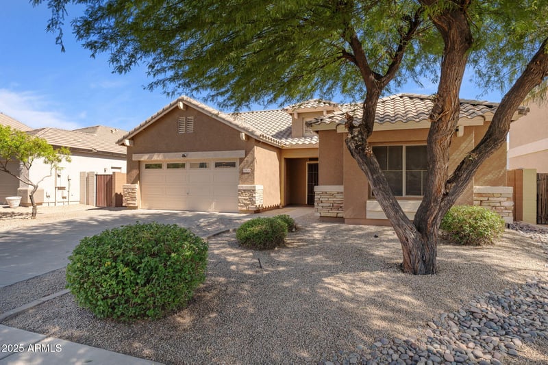 17826 Port Royale Ln, Surprise, AZ 85388