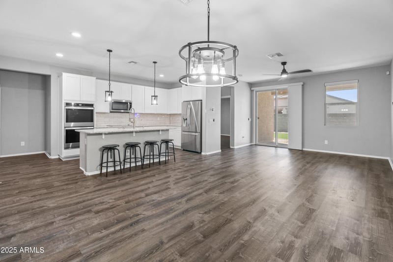 17831 Jessie Ln, Surprise, AZ 85387